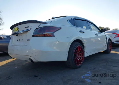 2013 Nissan Altima 2.5 S из США, поврежденный, VIN 1N4AL3AP7DN506593